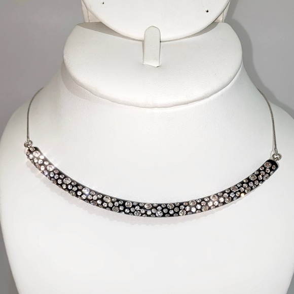 Acrylic Crystal Choker Necklace Embellished With Genuine Crystal Stone Elements - Picture 2 of 10